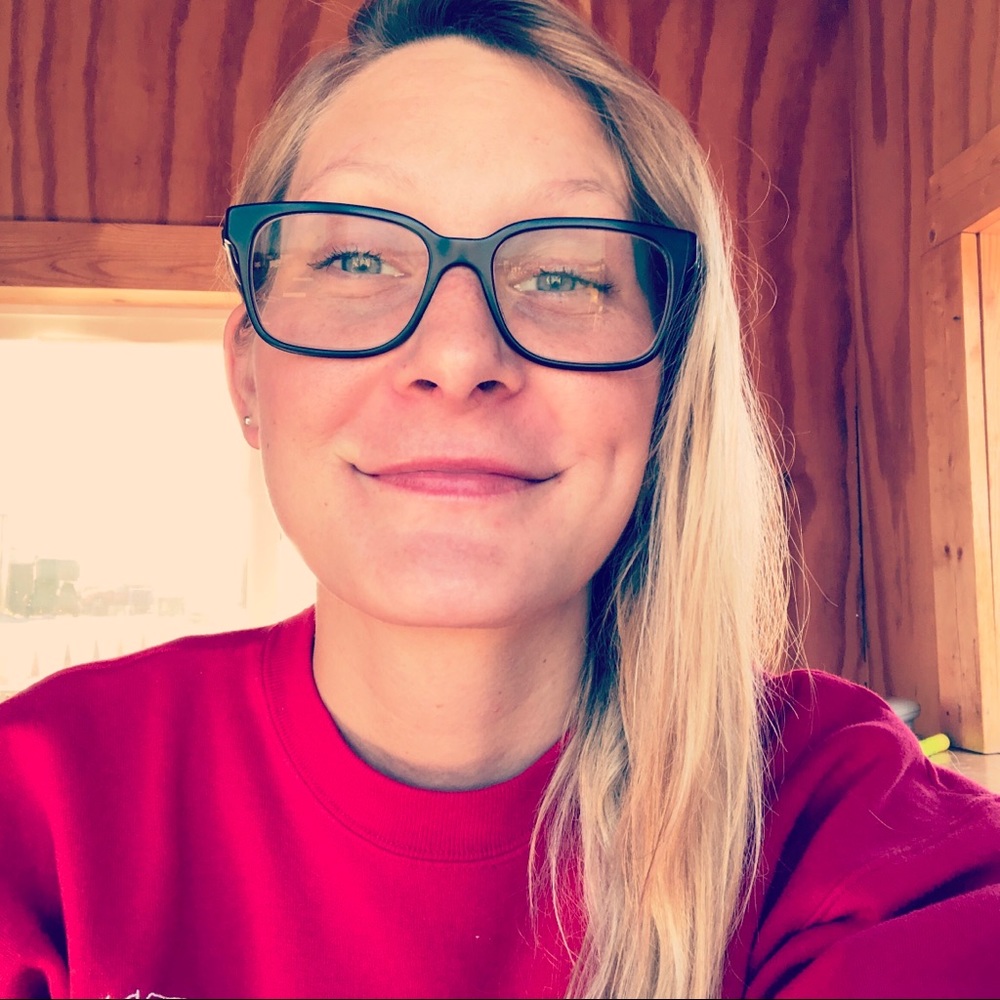 Meet your Posher, Jessica